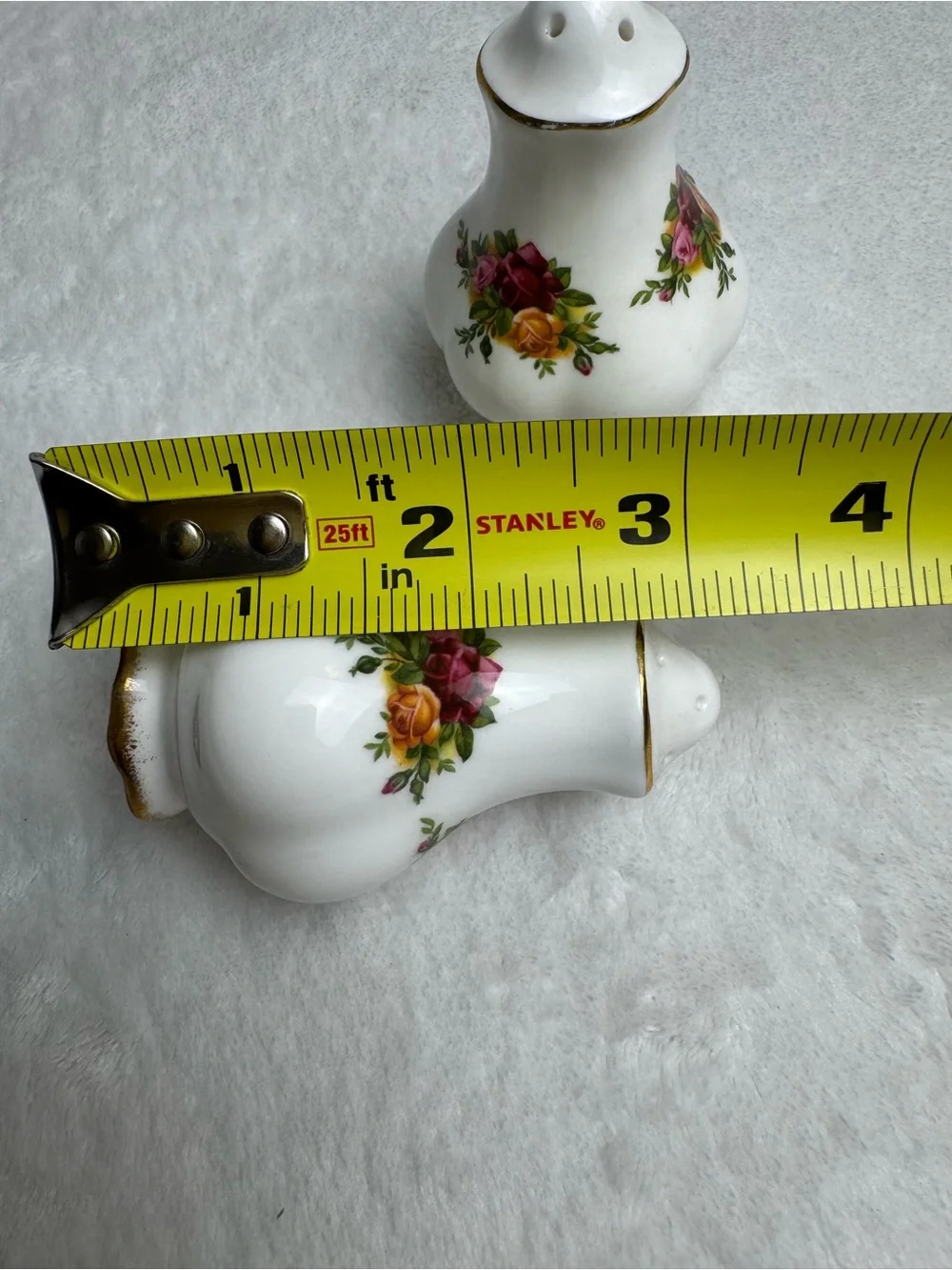Royal Albert England - Old Country Roses - Salt and Pepper Shakers - 3 inches